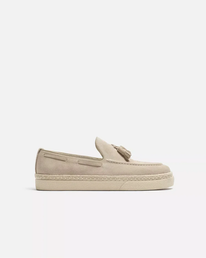 CASUAL LEATHER LOAFERS WITH TASSELS